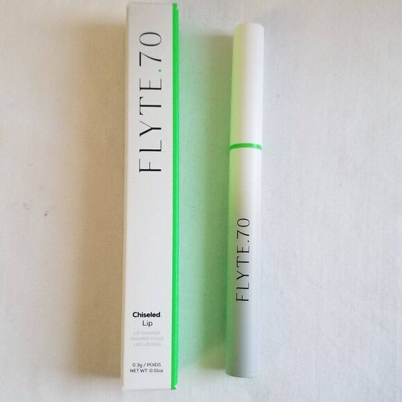 Flyte.70 - Chiseled.Lip Liner in Fame - Picture 2 of 9